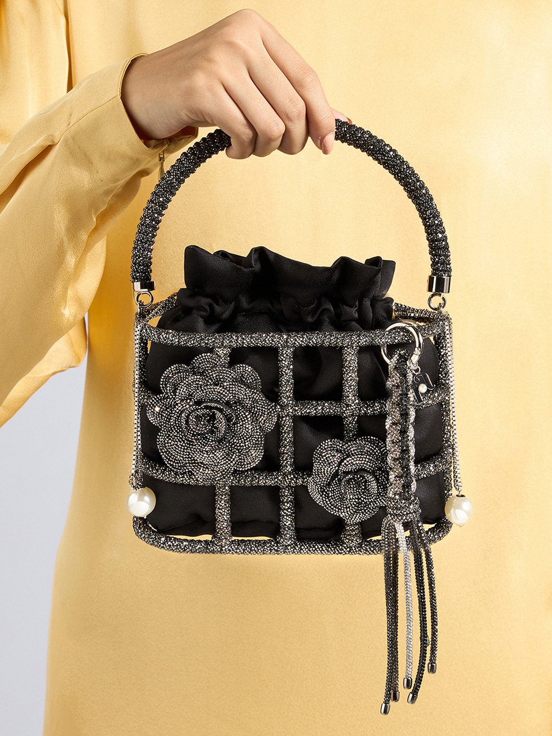 ROSANTICA: Crepuscolo Black Charm