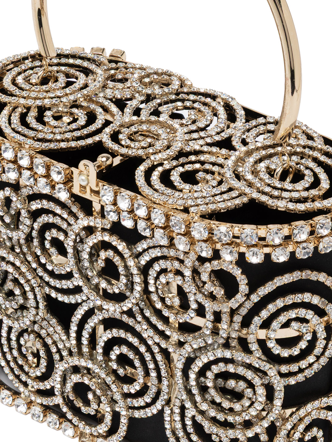 ROSANTICA: Holli Eolo Black