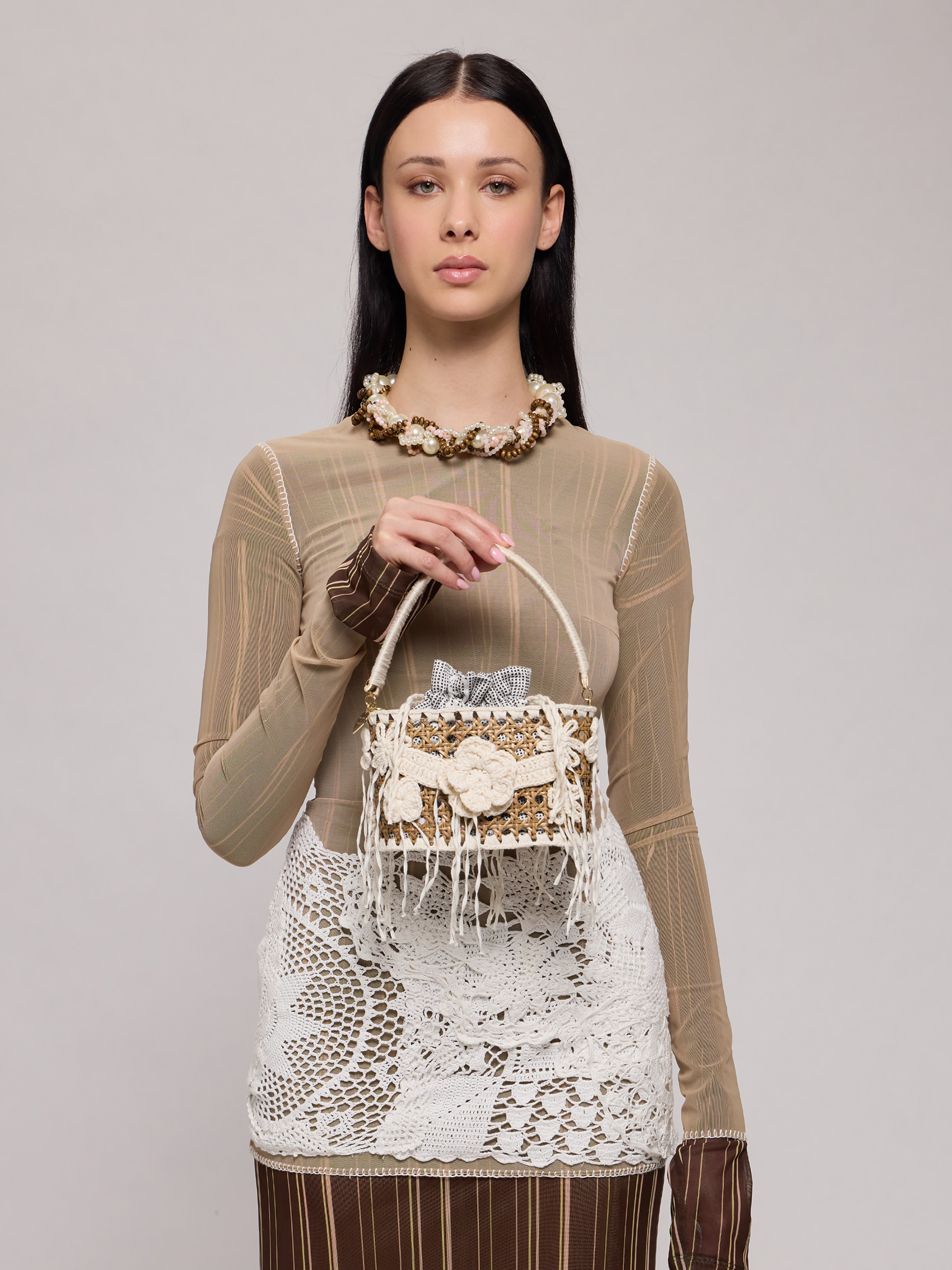 ROSANTICA: Holli Fuji