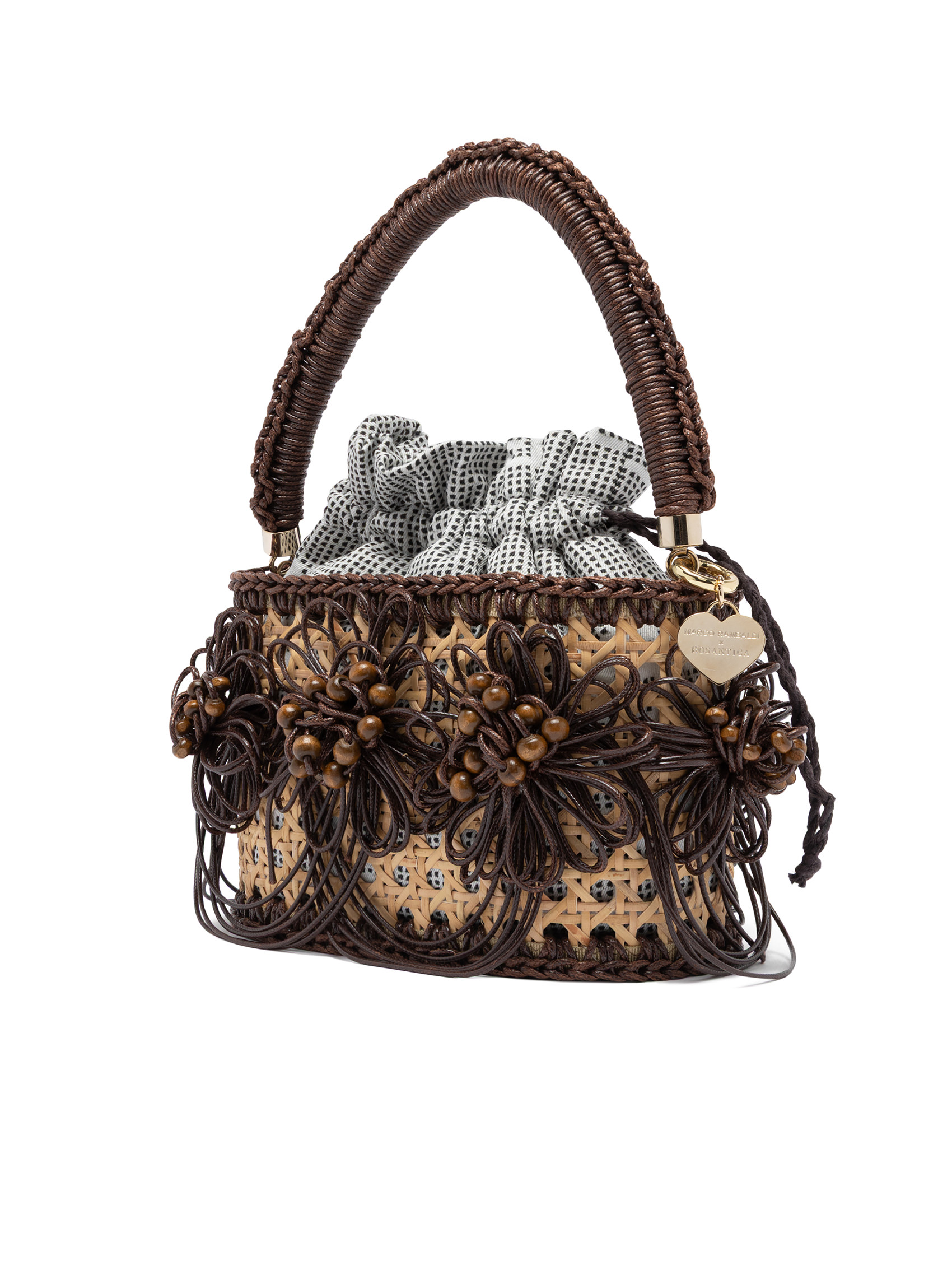 ROSANTICA: Holli Momo