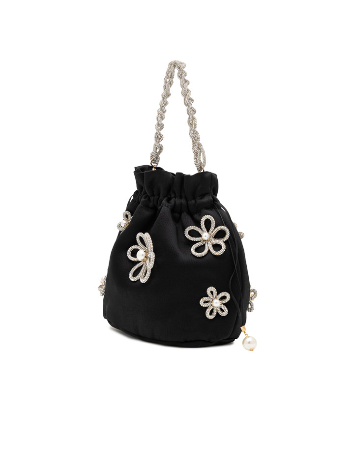 ROSANTICA: Selene Gaia Black