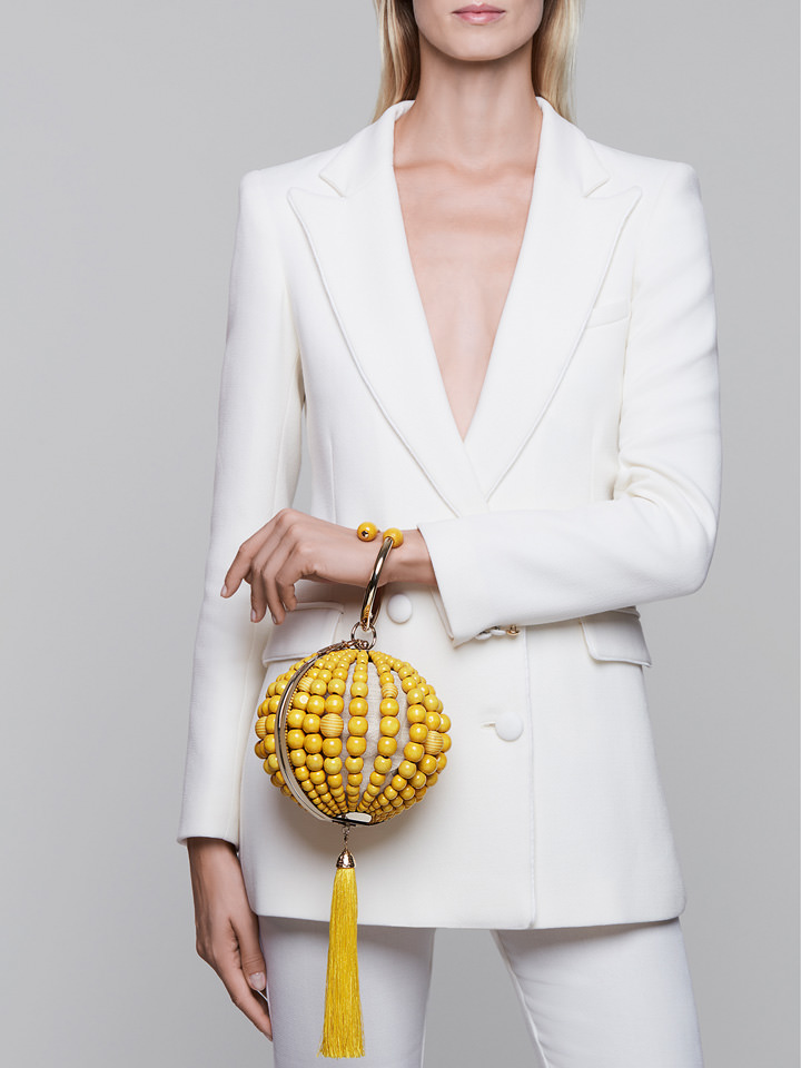 ROSANTICA: Billie Yellow