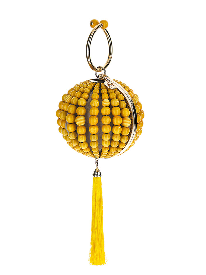 ROSANTICA: Billie Yellow